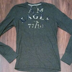 American Eagle Outfitters Dark Gray Long Sleeve Tee